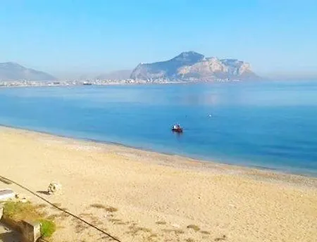 Rosalinda House Di Fronte Al Mare Di Апартаменты Палермо