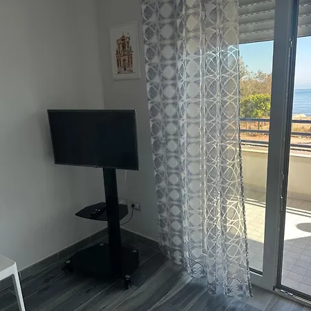 Rosalinda House Di Fronte Al Mare Di * Палермо