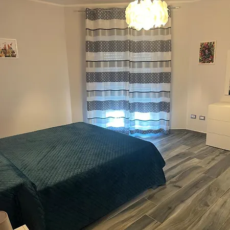 Rosalinda House Di Fronte Al Mare Di Палермо